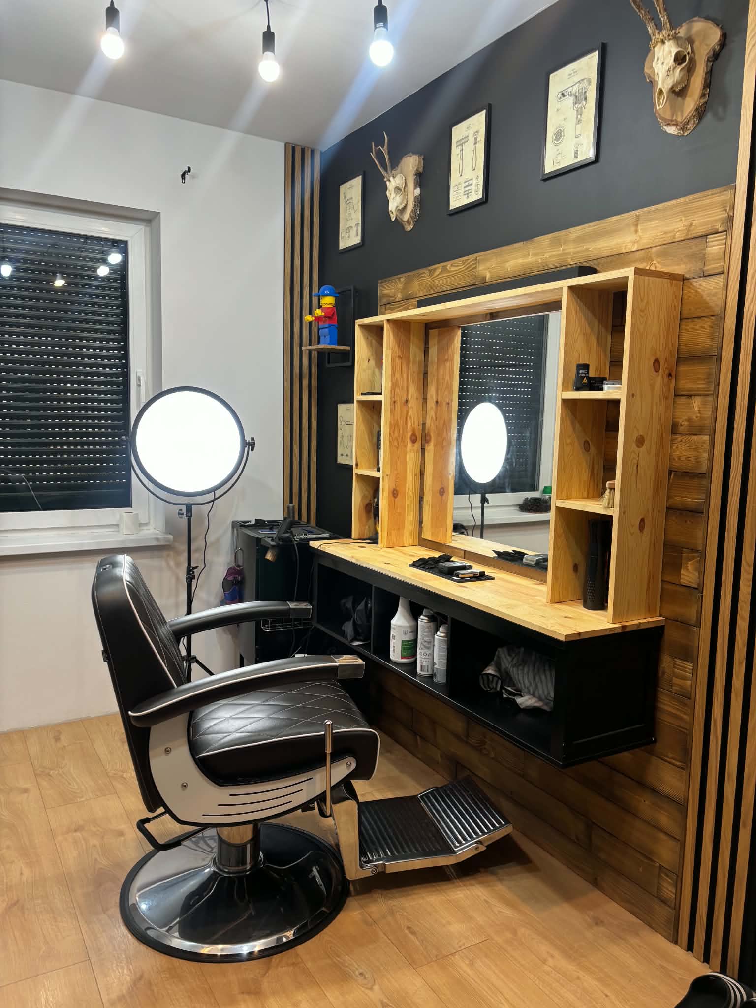 Wnętrze barbershopu Barber Redzikowo